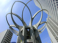  San Francisco.  Centre D'Embarcadero.  Sculptures.  John C Portman.  La Tulipe 