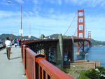Walk along Golden Gate Gridge and enjoy panoramas.